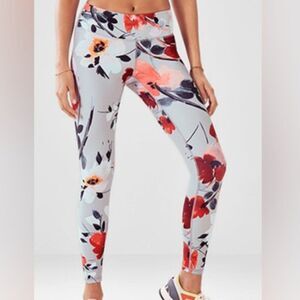 Fabletics Define Mid-Rise 7/8 Legging Size Small